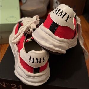 Unisex, worn once , like new , Red and White MMY. Size says 8 , but it's 8/9 .